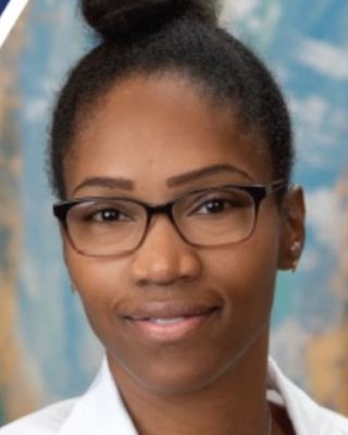 Photo of Lashanda Moore, Psychiatric Nurse Practitioner