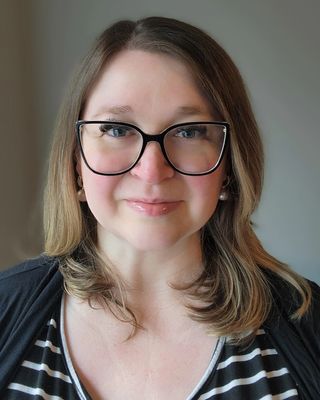 Photo of Rhoni Figueroa, Pre-Licensed Professional, MA-ED, intern
