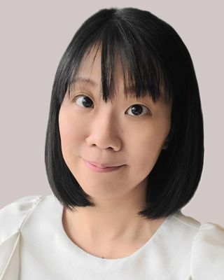 Photo of Joyce Chu, Registered Psychotherapist, MSocSc, RP, CCC, RCoP