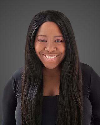 Photo of Regina Hicks, Licensed Mental Health Counselor, LMHC