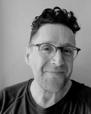 Photo of Giles Prichard, Psychotherapist, MBACP