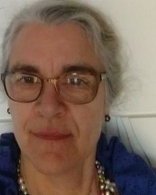 Photo of Gwyn Cattell, Psychiatrist, MD