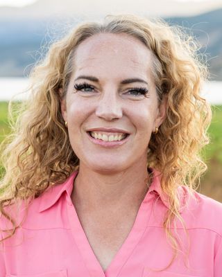 Photo of Rachel Rowe, Marriage & Family Therapist Intern, MFTI