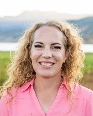 Photo of Rachel Rowe, Marriage & Family Therapist Associate, LAMFT