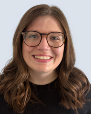 Photo of Hayley MacGillivray, Registered Psychotherapist (Qualifying), RSW