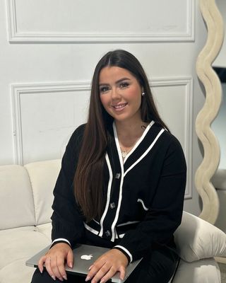 Photo of Kristal Hardy, Psychotherapist, MA, ACA-L4