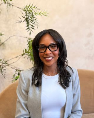 Photo of Melissa Encarnacion King, Licensed Mental Health Counselor, LMHC