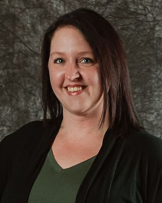 Photo of Laura Travagiakis, Marriage & Family Therapist, MA, LMFT