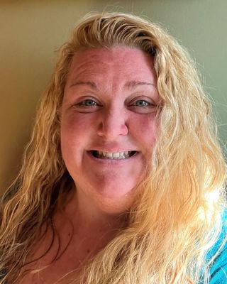 Photo of Corinne Reilly - Lifebulb Counseling & Therapy, Clinical Social Work/Therapist, LCSW