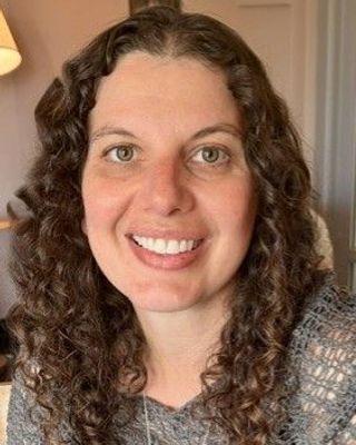 Photo of Christina Axelrod, Licensed Professional Clinical Counselor, LPCC, LPMT, MT-BC