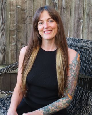 Photo of Mallory MacInnis, Marriage & Family Therapist Associate, AMFT, APCC, RYT200
