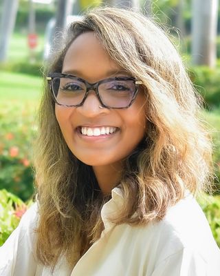 Photo of Aisha Yapp, Provisionally Licensed Psychologist, Ph.D., PLP