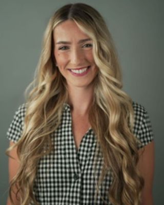 Photo of Aoife Tessmann, Pre-Licensed Professional, APCC