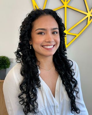 Photo of Jarlene Mutia, Registered Psychotherapist (Qualifying)