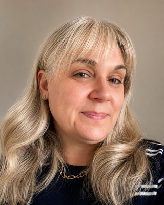 Photo of Cristina Pereira, Psychiatric Nurse Practitioner
