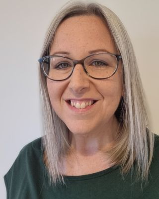 Photo of Sarah Holt, Psychotherapist, MBACP