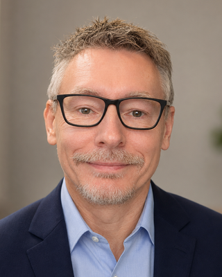 Photo of Wesley Faliszewski, Psychiatric Nurse Practitioner, PMHNP