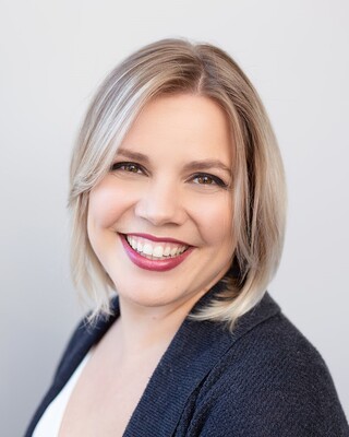 Photo of Sofia Joensuu, Clinical Social Work/Therapist in North Vancouver, BC