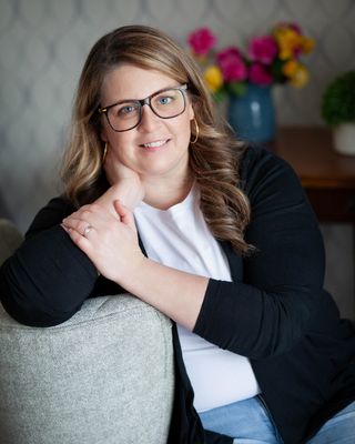 Photo of Lisa Keegan-Drennan, MA cand, LSW, RSSW