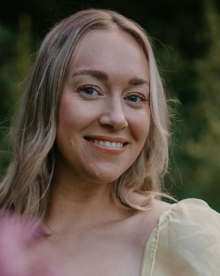 Photo of Jennifer Hamilton, Psychotherapist, DCounsPsych, MNCPS Acc.