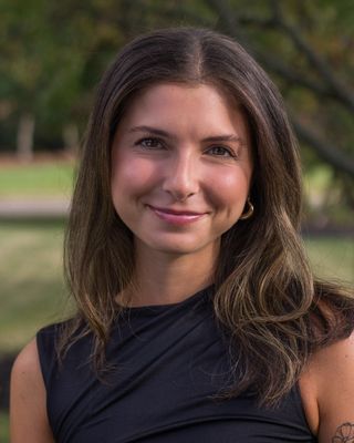 Photo of Lindsay Schneider, Counselor, MS, LAC