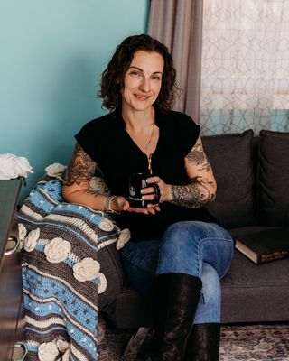 Photo of Laura Packard, Clinical Social Work/Therapist, LICSW, MSW