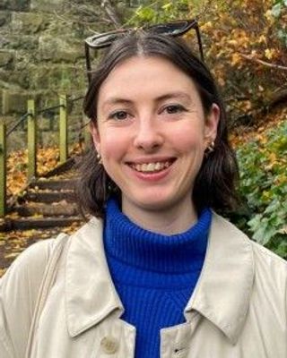 Photo of Nyree Troughton, Psychotherapist, MSc, HCPC-Art Therap.