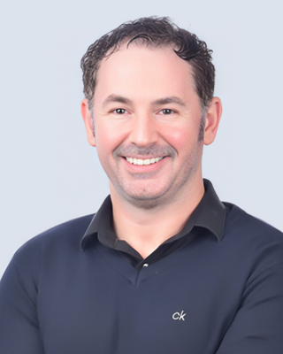 Photo of Chris Hillier, Pre-Licensed Professional