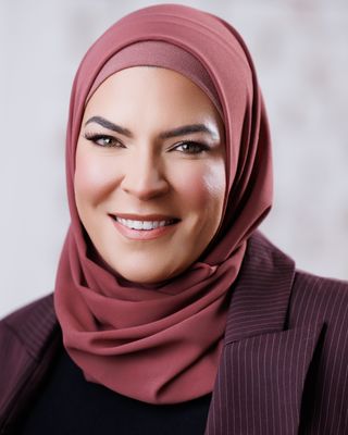 Photo of Zaynab Boussi, Clinical Social Work/Therapist, LMSW