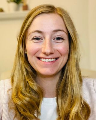 Photo of Shaelyn McCabe, Marriage & Family Therapist, MA, MFTC