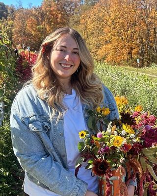 Photo of Jess McDade, Pre-Licensed Professional, MS