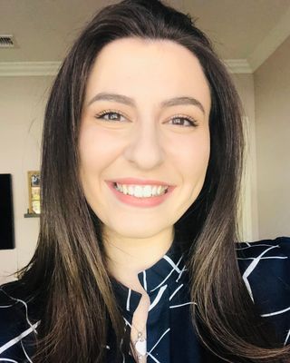 Photo of Lara Manoukian, Marriage & Family Therapist, MS, LMFT