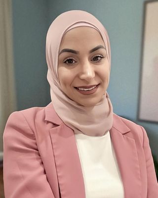 Photo of Marina El Dirani, Psychotherapist, MA, PACFA