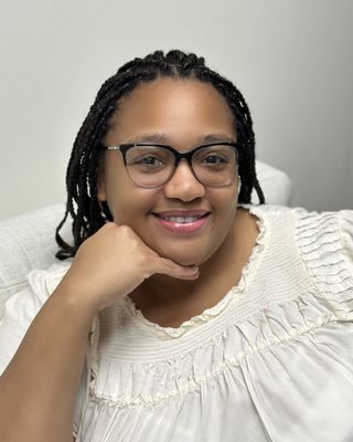 Photo of Je’Lisa Thompson, Pre-Licensed Professional, MEd