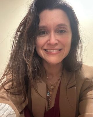 Photo of Melissa Tully - Melissa Tully, EMDR & somatic therapist, Virginia, Licensed Professional Counselor, MEd, LPC