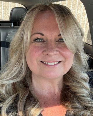 Photo of Tracey Marshall, Registered Psychotherapist, BA, MA