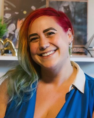 Photo of Dani Terry - Dani Terry | Queer Baddie Therapy, Clinical Social Work/Therapist, LCSW