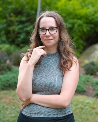 Photo of Chelsea Smith, Registered Psychotherapist (Qualifying), BSc, MA (C)