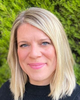 Photo of Sarah Lloyd, Psychotherapist, MA, HCPC-Drama Therap.