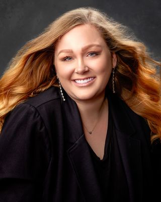 Photo of Cassandra Hovet, Clinical Social Work/Therapist, MSW, LCSW, LICSW