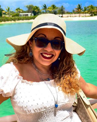 Photo of Amy Aracena, Clinical Social Work/Therapist, LCSW, CSSW