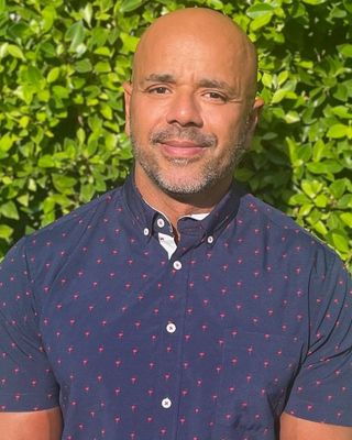 Photo of Leo Teles, Marriage & Family Therapist, LMFT