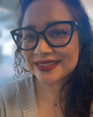 Photo of Roxana Zamora Gonzalez, Marriage & Family Therapist, LMFT