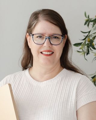Photo of Stacey Ramsay-Bawden, Registered Psychotherapist (Qualifying)