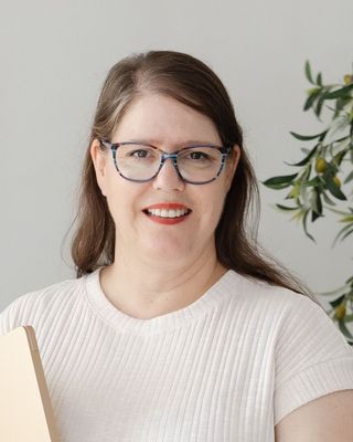 Photo of Stacey Ramsay-Bawden, Registered Psychotherapist (Qualifying)