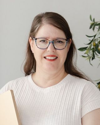Photo of Stacey Ramsay-Bawden, Registered Psychotherapist (Qualifying)