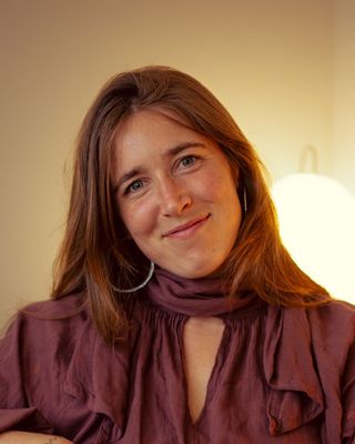 Photo of Georgia Simmons, Psychotherapist, PACFA