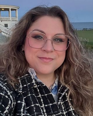 Photo of Athena Zazzaro, Counselor, LMHC, ATR