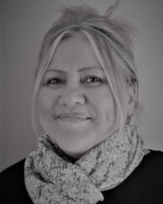 Photo of Adriana Cracknell, Counsellor in Ampthill, England