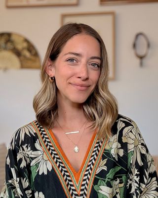 Photo of Gabriela O'Shea, Associate Professional Counselor, LAPC, CTP, CGP